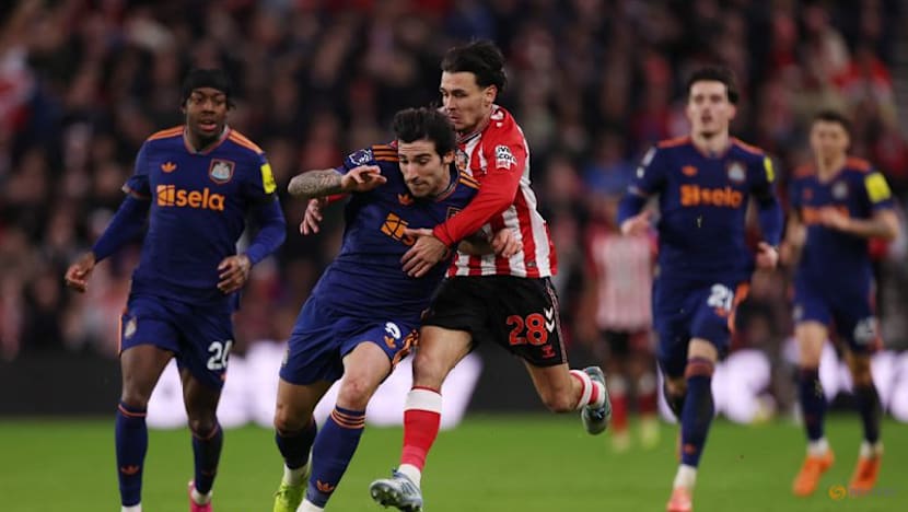 Sunderland earn 1-0 win over Newcastle thanks to Woltemade own goal