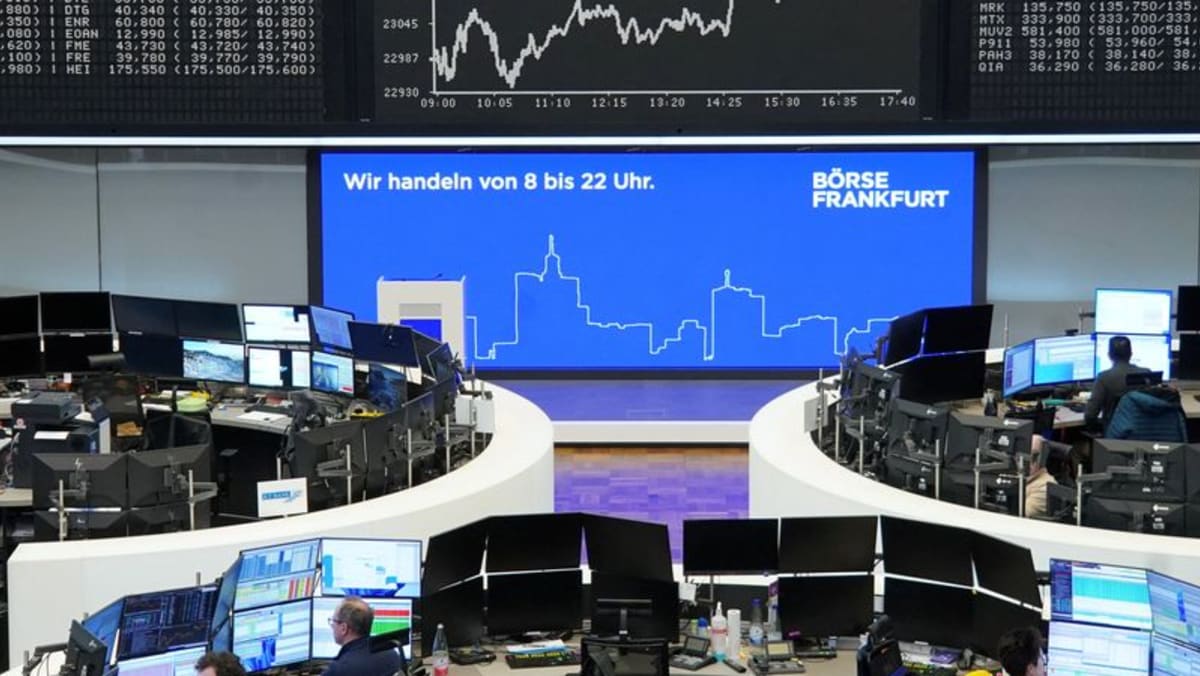 US stocks fall, gold hits record amid Middle East tensions