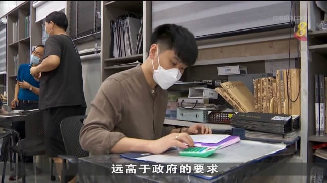 零售业者面临吸引和留住员工困难