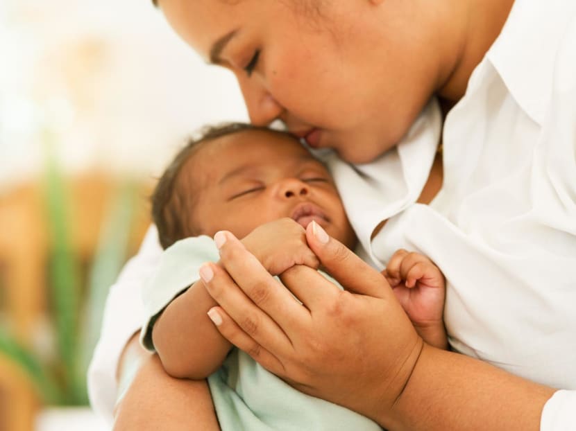 When a breastfeeding mother gets mastitis: How to treat infected milk ducts and build up supply after  