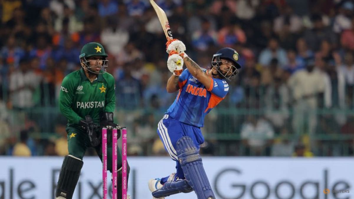 India thump Pakistan in grudge match to sail into Super Eight