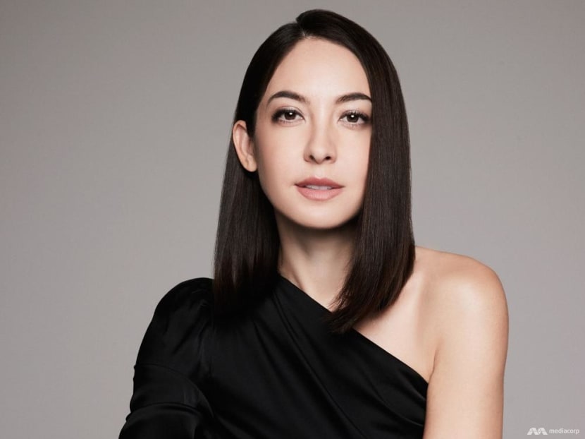 Newly signed Mediacorp artiste Ase Wang also reviews luxury properties on YouTube