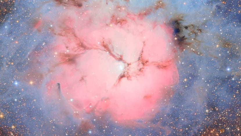 Chile observatory captures the universe with 3,200-megapixel camera