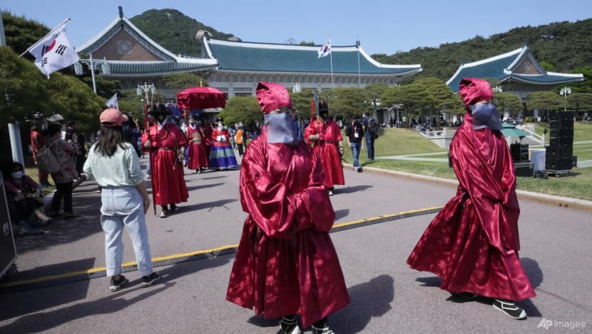 South Korea's Blue House opens to public for first time in 74 years