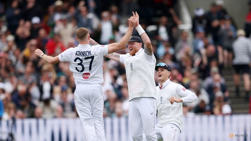 England romp to victory in first test against New Zealand