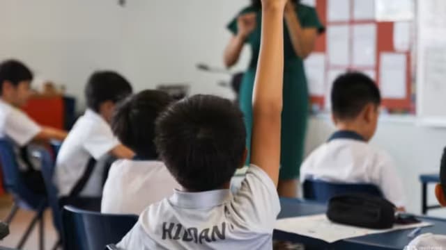 我国同沙特将在物流和教育等领域深化合作