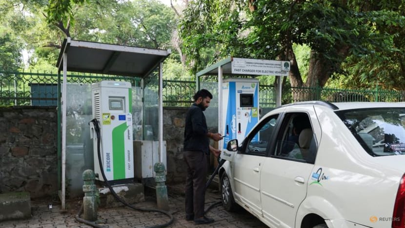 Why New Delhi residents are finding it hard to switch to electric vehicles for personal use Why New Delhi residents are finding it hard to switch to electric vehicles for personal use