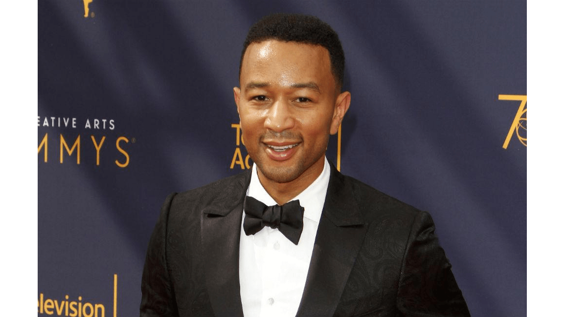 John Legend supports R. Kelly's victims 8days