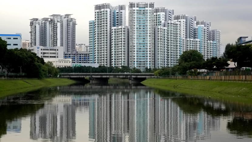 Proportion of HDB flats in housing market falls 5 percentage points from 2006 to 2016