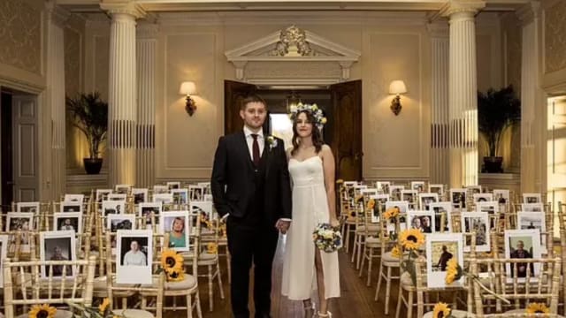 逃离战争在英国完婚 乌夫妻将亲友照片摆满座椅盼再见