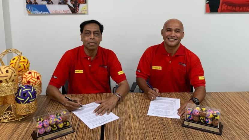 Padli Osman diberi kepercayaan untuk terus pimpin pasukan takraw S’pura Padli Osman diberi kepercayaan untuk terus pimpin pasukan takraw S’pura
