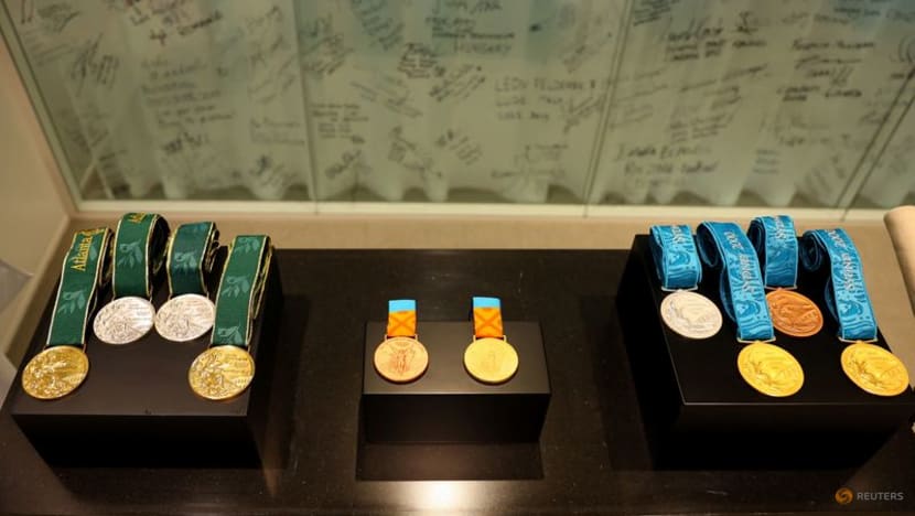 Olympic champion Hall Jr. receives replicas of 10 medals lost in LA fires