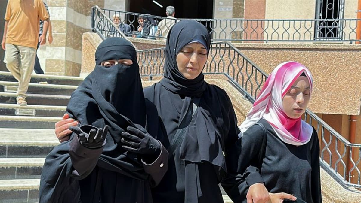 Rescuers say 9 children of Gaza doctor couple killed in Israeli strike