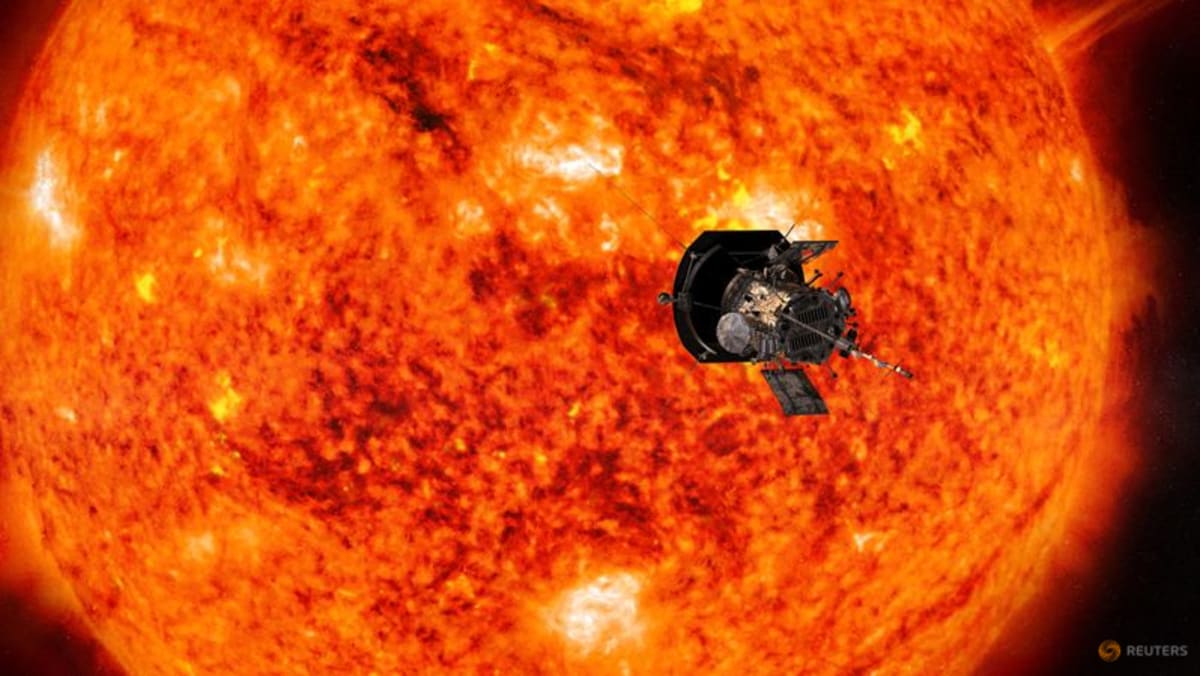 NASA spacecraft attempts closest-ever approach to the sun NASA spacecraft attempts closest-ever approach to the sun