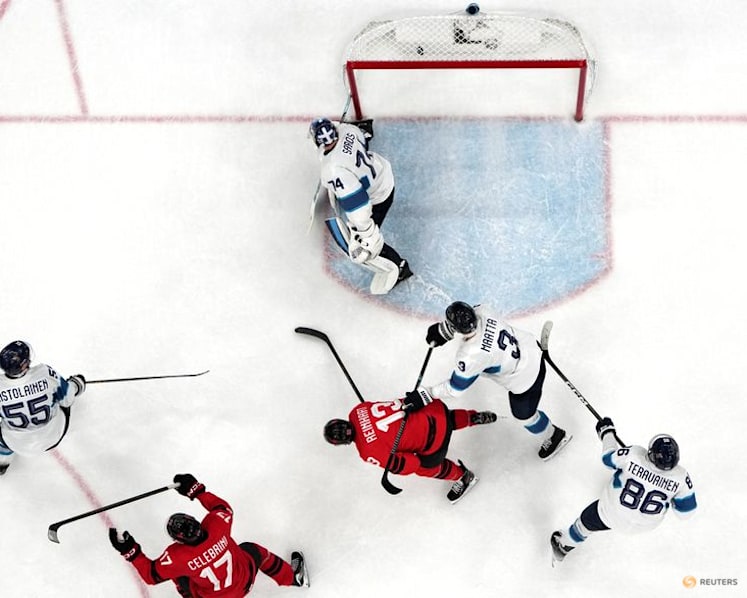 Ice hockey-Canada fight back to beat Finland, reach men's gold-medal game