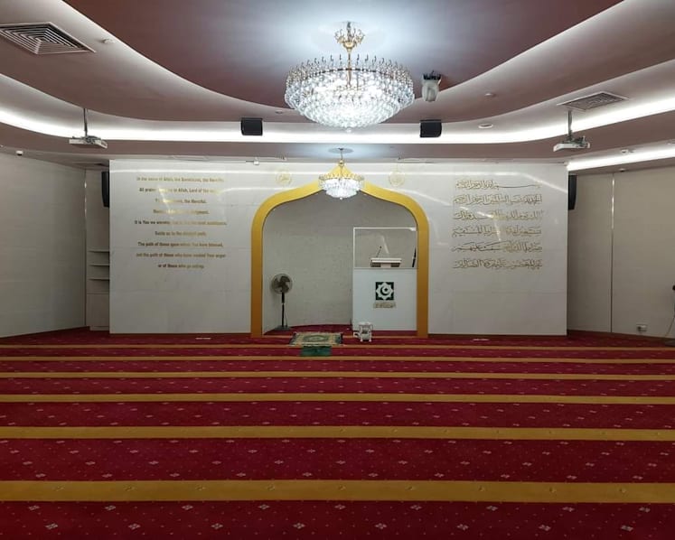 Man to be charged after allegedly starting fire in front of mosque