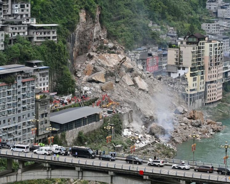 China landslide kills 8, at least 34 missing: Officials 