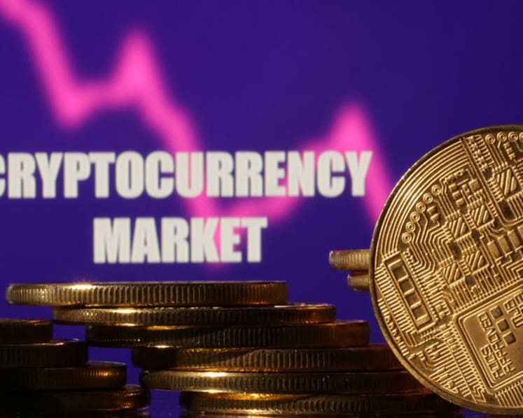 French regulator says some crypto firms unresponsive as EU licence deadline approaches