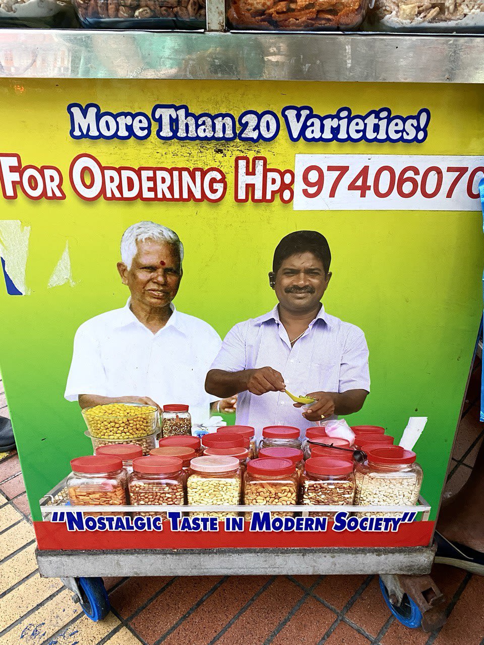 peace_centre_kacang_puteh_seller_4.jpg