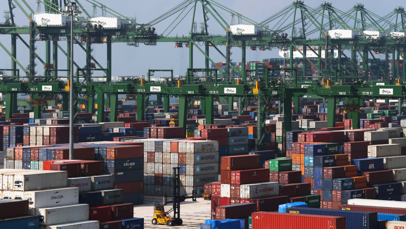 Singapore's exports fall 4.8% month-on-month in February