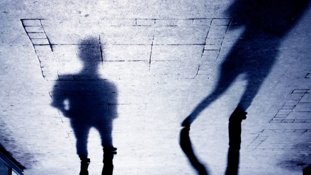 港男当义工补习老师非礼11岁男童 电眼拍到不当行为