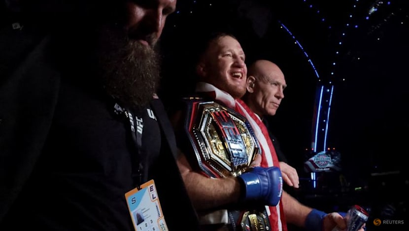 Gaethje shocks Topuria to win UFC lightweight crown at White House event