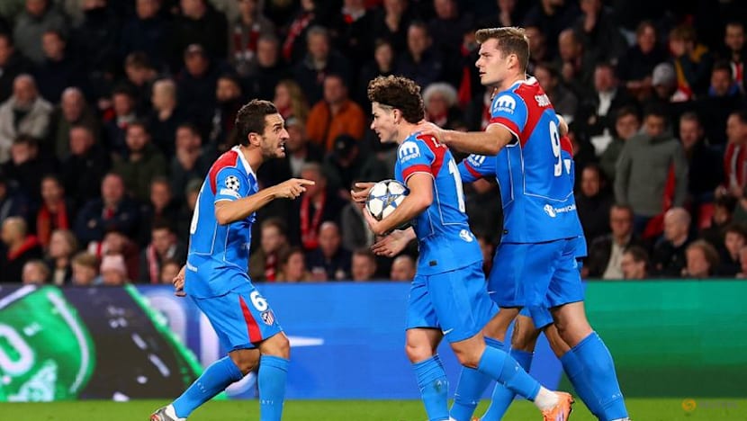Atletico shoot up Champions League standings with win at PSV