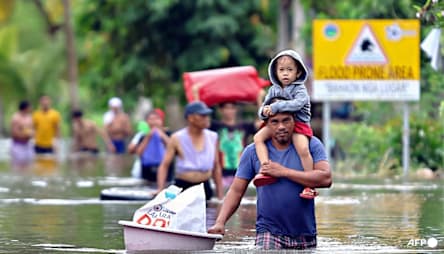 At least two dead as Super Typhoon Fung-wong makes landfall in the Philippines