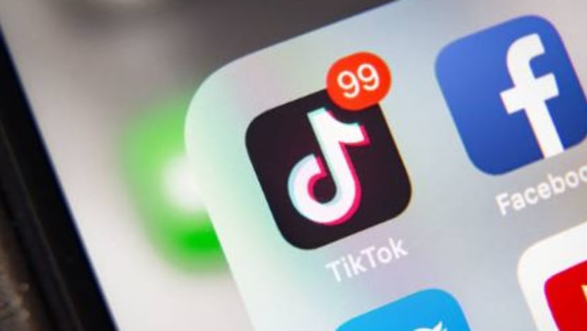 Sekurang-kurangnya 180 mangsa kerugian $2.6j dalam skim penipuan media sosial Sekurang-kurangnya 180 mangsa kerugian $2.6j dalam skim penipuan media sosial