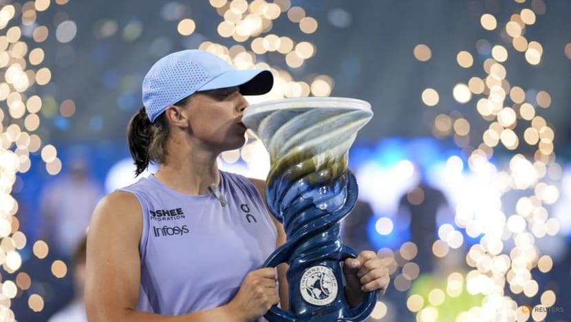 Swiatek downs Paolini to claim first Cincinnati Open title Swiatek downs Paolini to claim first Cincinnati Open title
