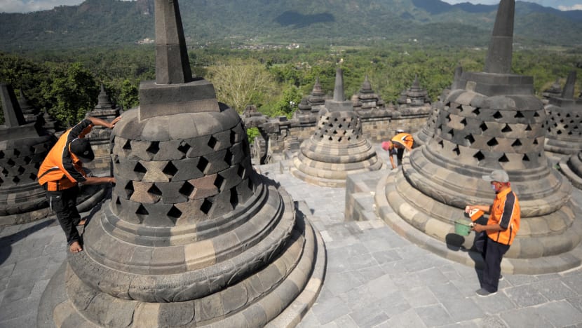 Indonesia tangguh naikkan yuran masuk Kuil Borobudur 