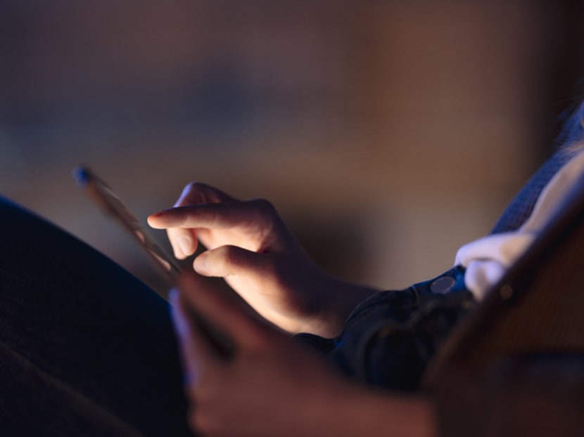 Commentary: How do you react when your boss sends messages after office hours? Commentary: How do you react when your boss sends messages after office hours?