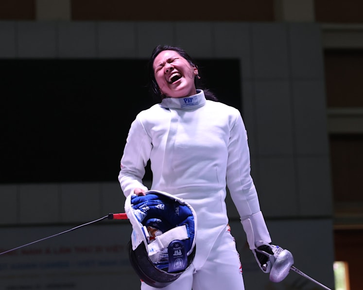 14-year-old fencer Elle Koh wins Singapore’s second SEA Games gold 