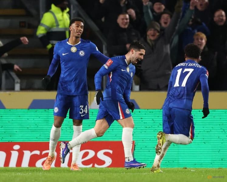 Wrexham edge Ipswich, Chelsea thump Hull in FA Cup fourth round