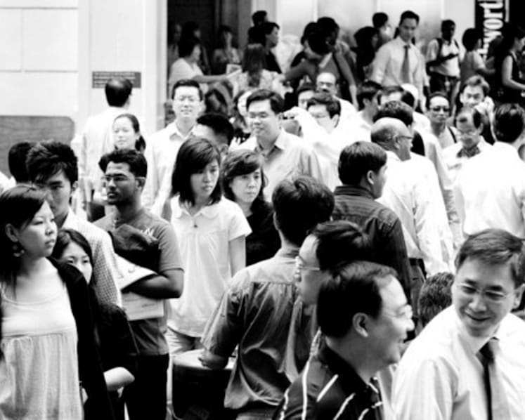 The contrasting fates of S’pore and M’sia