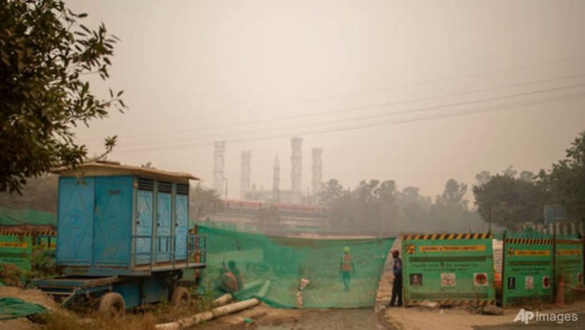 Trouble for COVID-19 patients as New Delhi suffers from 'severe' air pollution for 3rd day