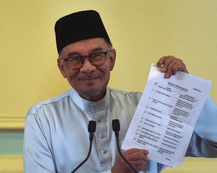 Commentary: Could Anwar’s government bring back Kuala Lumpur-Singapore HSR project? 