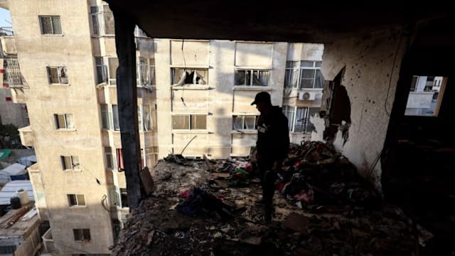 巴勒斯坦称以军在卡萨发动空袭 至少12人死亡