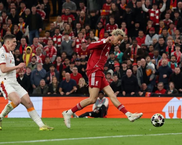 Liverpool turn on the style to dismantle Galatasaray in Champions League