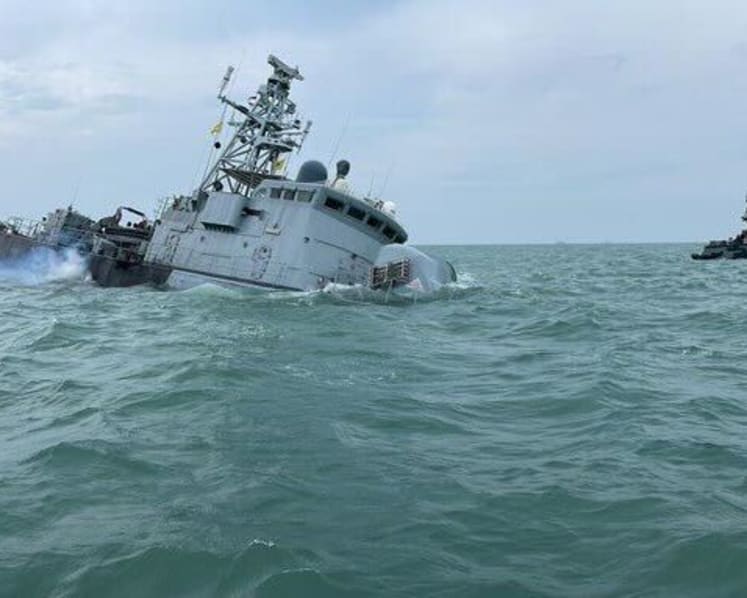Sinking of Malaysia naval vessel off Johor coast due to navigational error, advanced age: Navy