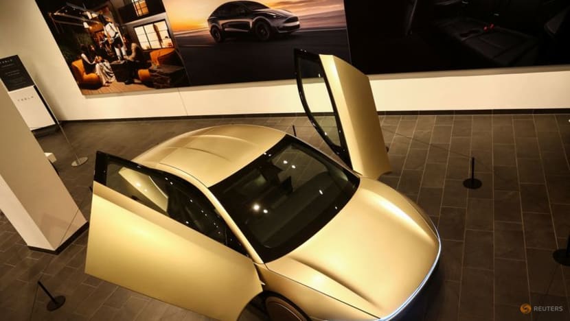 Tesla aims to launch robotaxi with teleoperator backup, Deutsche Bank says Tesla aims to launch robotaxi with teleoperator backup, Deutsche Bank says