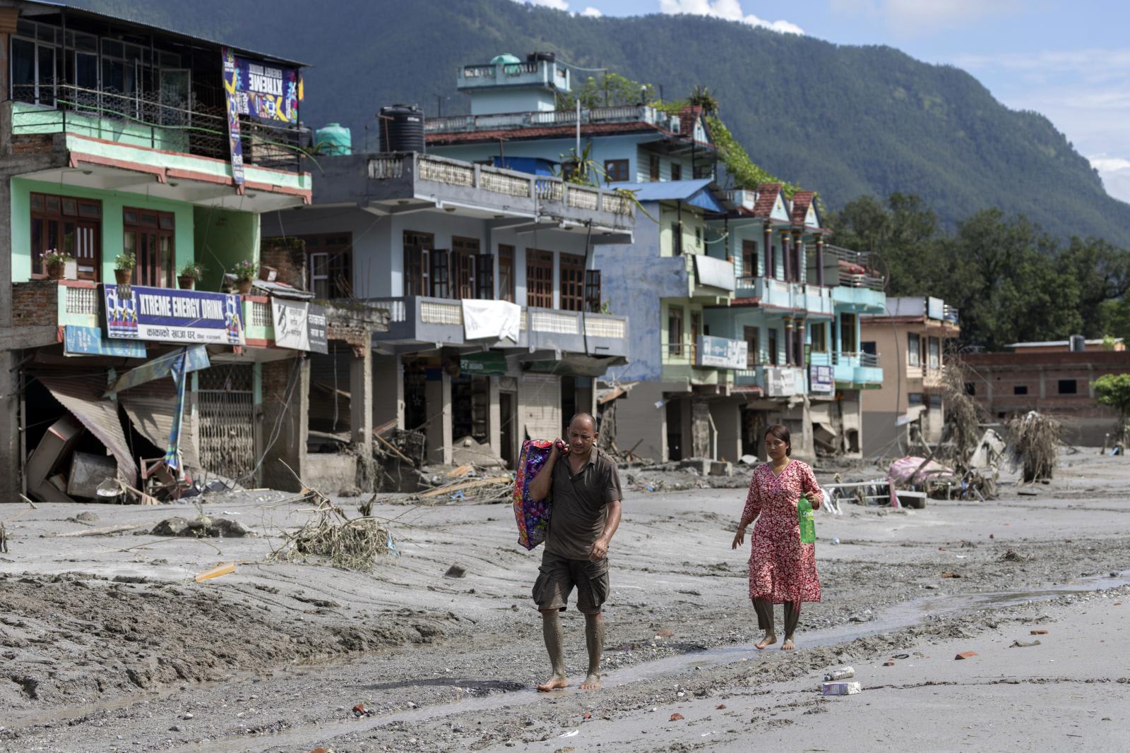Korban tewas banjir bandang Nepal-Tibet hampir 400 orang, 1.400 lainnya masih hilang