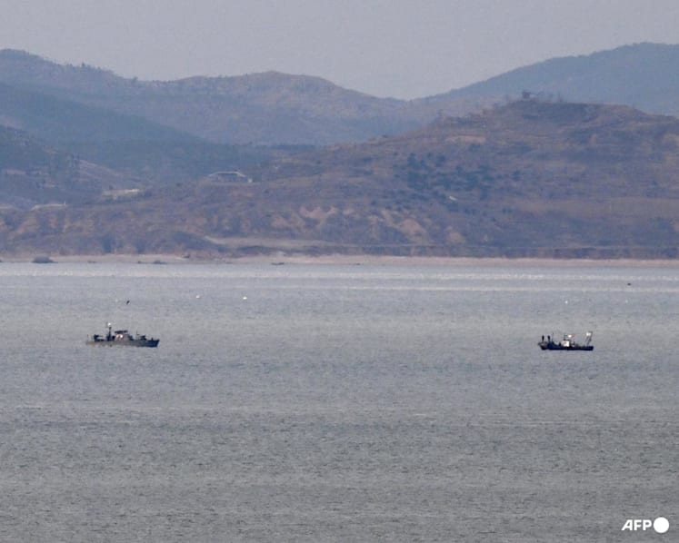 South Korea asks North to help search for missing navy sailor