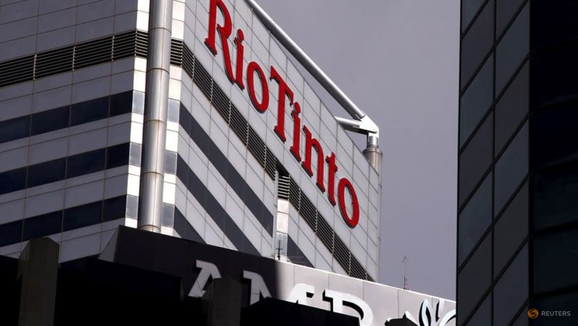 Mining giant Rio Tinto sorry for losing radioactive device in Western Australia Mining giant Rio Tinto sorry for losing radioactive device in Western Australia