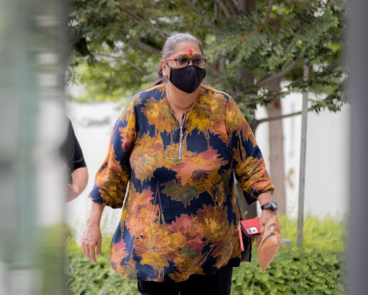 Woman jailed for cheating insurance agent of S$133,000, aided by son who posed as Chief Justice