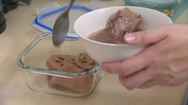 前线追踪 | 不想浪费食物？存放隔夜菜有讲究    