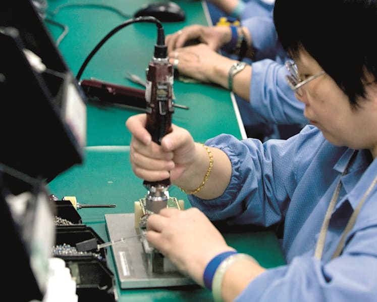 Electronics, transport engineering clusters gloomy over prospects: EDB survey