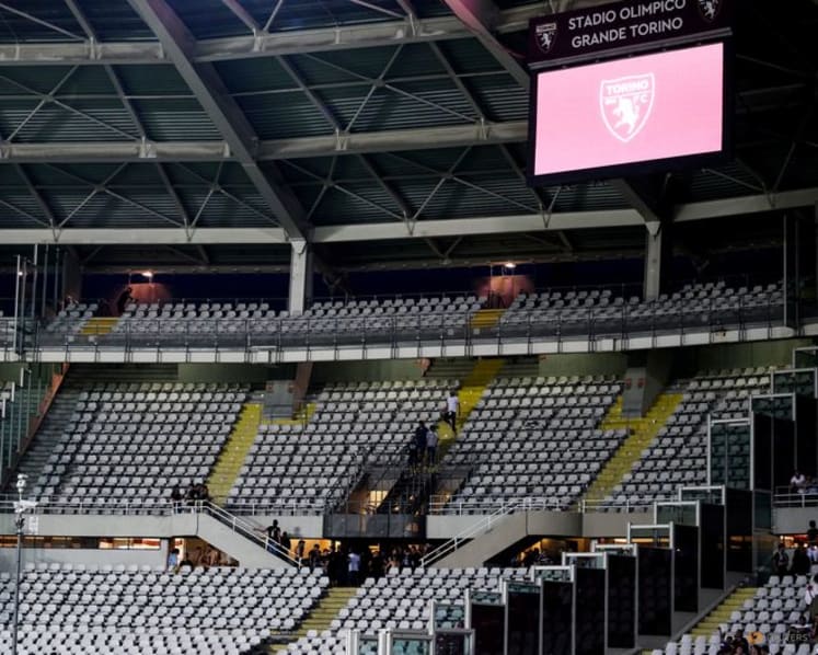 Italian police target 22 'ultras' after violence at Torino-Juventus match