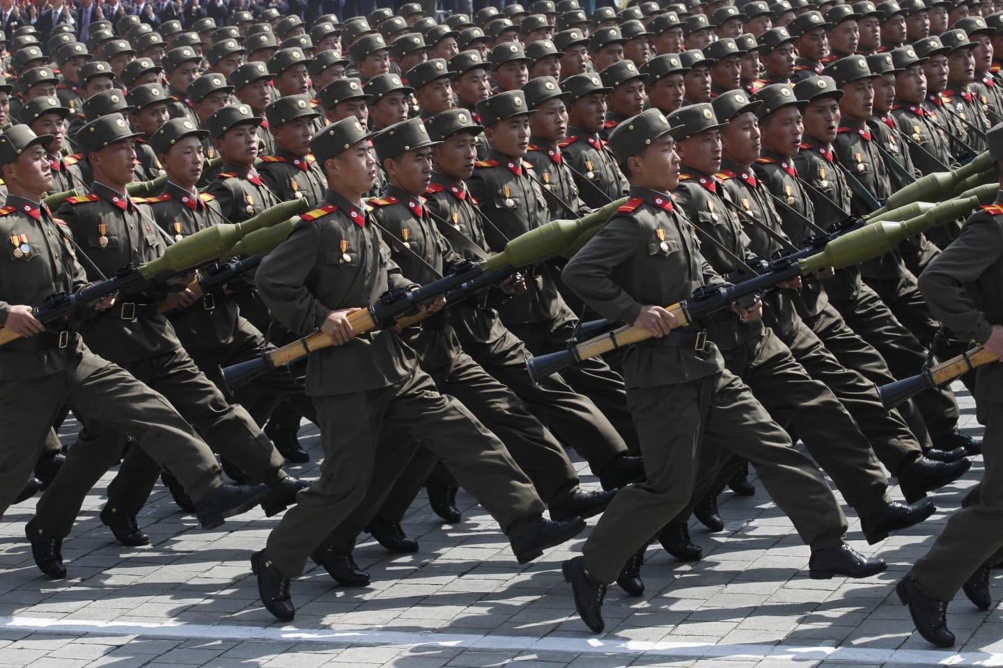 ◆軍隊写真　出征記念　札幌月寒歩兵第二十五聯隊◆約40頁◆ 2,651 Russian Soviet Red Army Stock Photos, High-Res