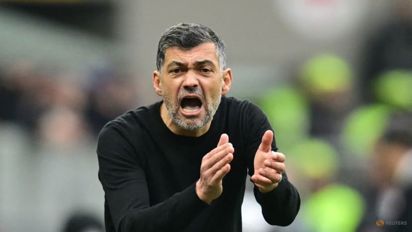 We're not in church, says Milan's Conceicao over argument with Calabria 